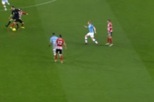  切尔西亿元先生破荒，关键进球助球队逃离降级区  