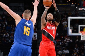  开拓者利拉德60分创队史新纪录